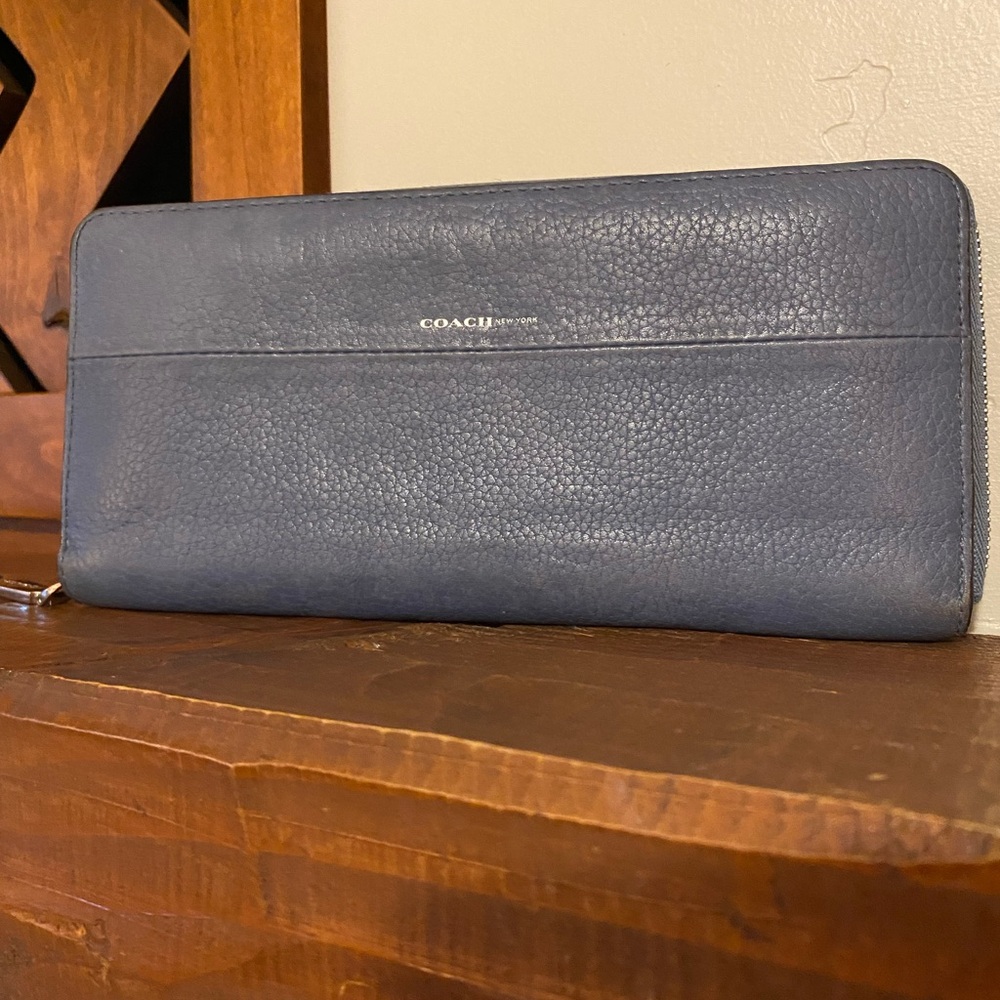 Coach Zip-around Wallet Pebbled Leather Slate Blue